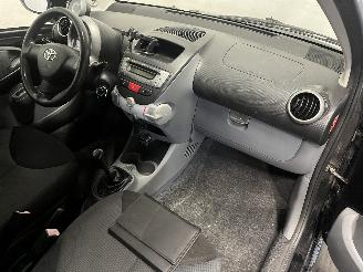 Toyota Aygo Aygo (B10) Hatchback 1.0 12V VVT-i (1KR-FE) [50kW]  (07-2005/05-2014) picture 12