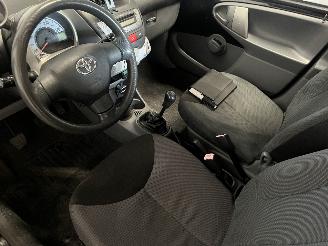 Toyota Aygo Aygo (B10) Hatchback 1.0 12V VVT-i (1KR-FE) [50kW]  (07-2005/05-2014) picture 16