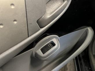 Toyota Aygo Aygo (B10) Hatchback 1.0 12V VVT-i (1KR-FE) [50kW]  (07-2005/05-2014) picture 17