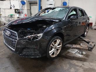 Vrakbiler auto Audi A3 A3 Sportback (8VA/8VF) Hatchback 5-drs 1.6 TDI Ultra 16V (CXXB) [81kW]=
  (09-2013/10-2020) 2017/1