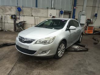 Démontage voiture Opel Astra Astra J (PC6/PD6/PE6/PF6) Hatchback 5-drs 1.7 CDTi 16V 110 (A17DTJ) [8=
1kW]  (09-2009/02-2014) 2010/9