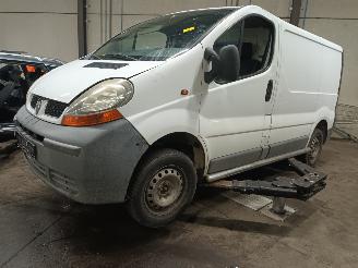 Autoverwertung Renault Trafic Trafic New (FL) Van 1.9 dCi 82 16V (F9Qt-762) [60kW]  (03-2001/10-2006=
) 2003/3