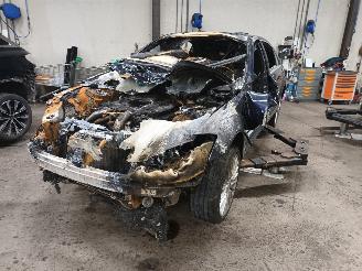 Salvage car Mercedes S-klasse S (W221) Sedan 4.7 S-500 CGI, S-500 CGI L 32V 4-Matic (M278.932) [320k=
W]  (03-2011/12-2013) 2011/4