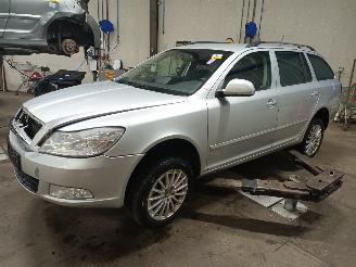 Sloopauto Skoda Octavia Octavia Combi (1Z5) Combi 5-drs 1.6 TDI Greenline (CAYC) [77kW]  (06-2=
009/04-2013) 2011/12
