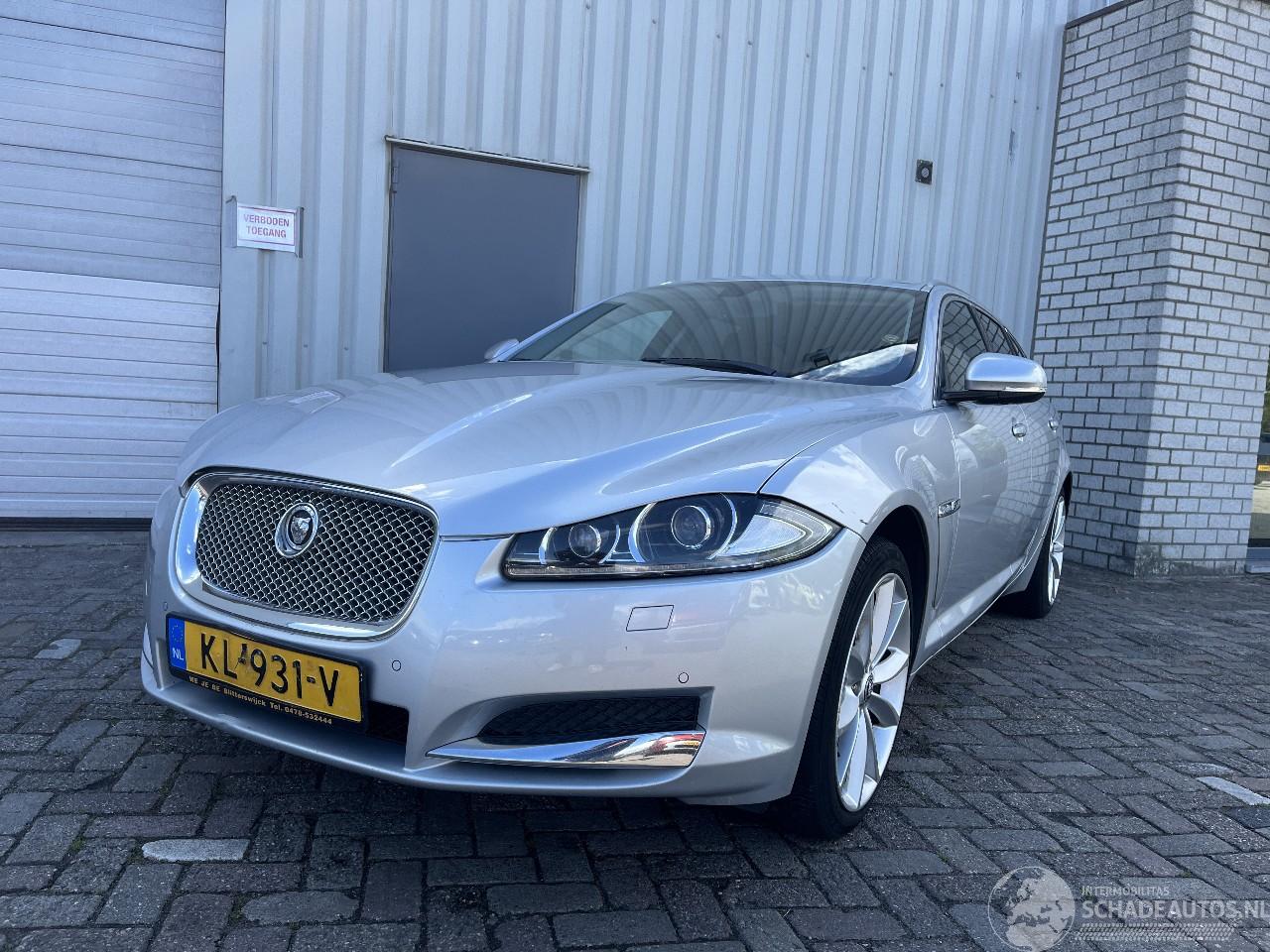 Jaguar XF XF Sportbrake Combi 2.2 D S 16V (224DT(DW12C)) [147kW]  (09-2012/04-20=
14)