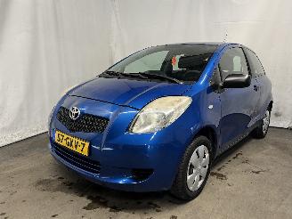 uszkodzony samochody osobowe Toyota Yaris Yaris II (P9) Hatchback 1.0 12V VVT-i (1KR-FE) [51kW]  (08-2005/12-201=
1) 2008/7