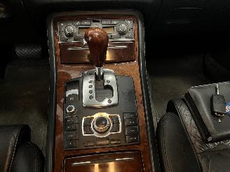 Audi A8 A8 (D3) Sedan 4.2 V8 40V Quattro (BFM) [246kW]  (10-2002/07-2010) picture 23