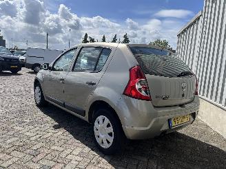 Dacia Sandero Sandero I (BS) Hatchback 1.6 (K7M-710) [64kW]  (06-2008/12-2012) picture 5
