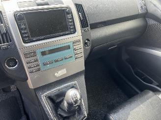 Toyota Corolla Corolla Verso (R10/11) MPV 1.8 16V VVT-i (1ZZFE) [95kW]  (04-2004/03-2=
009) picture 15