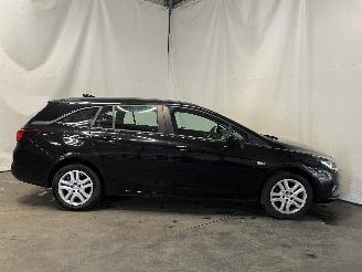 Opel Astra Astra K Sports Tourer Combi 1.0 Turbo 12V (B10XFT(Euro 6)) [77kW]  (01=
-2016/12-2022) picture 7
