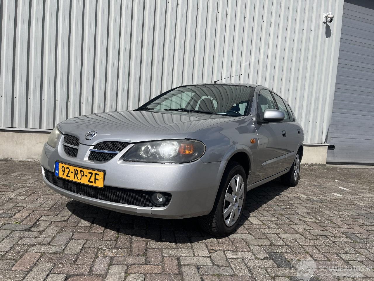 Nissan Almera Almera (N16) Hatchback 1.8 16V (QG18DE) [85kW]  (10-2002/11-2006)