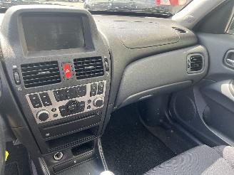 Nissan Almera Almera (N16) Hatchback 1.8 16V (QG18DE) [85kW]  (10-2002/11-2006) picture 15