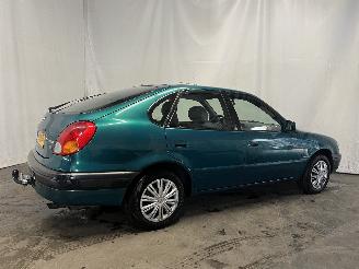 Toyota Corolla Corolla (EB/ZZ/WZ/CD) Liftback 1.6 16V VVT-i (3ZZFE) [81kW]  (02-2000/=
01-2002) picture 6