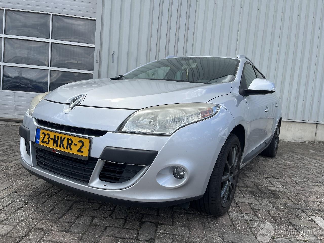 Renault Mégane Megane III Grandtour (KZ) Combi 5-drs 1.6 16V (K4M-848(K4M-P8)) [74kW]=
  (05-2009/02-2016)