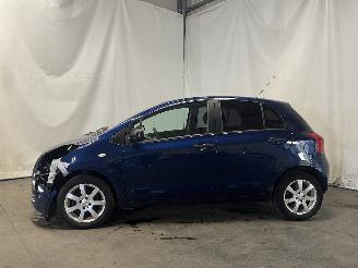 Toyota Yaris Yaris II (P9) Hatchback 1.3 16V VVT-i (2SZFE) [64kW]  (08-2005/11-2010=
) picture 4