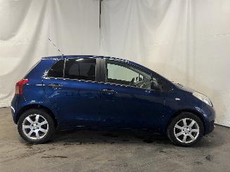 Toyota Yaris Yaris II (P9) Hatchback 1.3 16V VVT-i (2SZFE) [64kW]  (08-2005/11-2010=
) picture 7