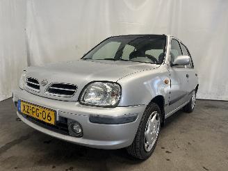 uszkodzony samochody osobowe Nissan Micra Micra (K11) Hatchback 1.3 LX,SLX 16V (CG13DE) [55kW]  (08-1992/09-2000=
) 1999/3