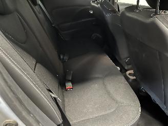 Renault Clio Clio III Estate/Grandtour (KR) Combi 1.2 16V 75 (D4F-740(D4F-D7)) [55k=
W]  (02-2008/12-2014) picture 9