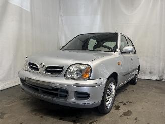 Salvage car Nissan Micra Micra (K11) Hatchback 1.4 16V (CGA3DE) [60kW]  (09-2000/02-2003) 2000/12