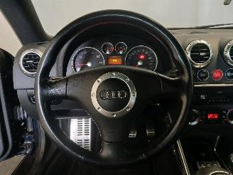 Audi TT TT (8N3) Coupé 1.8 20V Turbo (AUQ) [132kW]  (10-1998/10-2006) picture 20