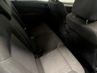 Opel Zafira Zafira (M75) MPV 1.6 16V (Z16XER(Euro 4)) [85kW]  (01-2008/04-2015) picture 13