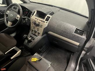 Opel Zafira Zafira (M75) MPV 1.6 16V (Z16XER(Euro 4)) [85kW]  (01-2008/04-2015) picture 11