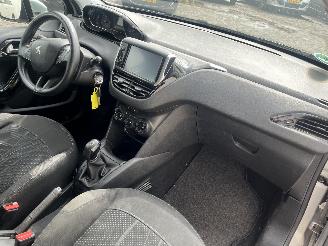 Peugeot 208 208 I (CA/CC/CK/CL) Hatchback 1.2 Vti 12V PureTech 82 (EB2F(HMZ)) [60k=
W]  (03-2012/12-2019) picture 8
