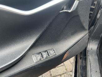 Tesla Model S Model S Liftback 85 (L1S) [270kW]  (09-2012/02-2016) picture 11