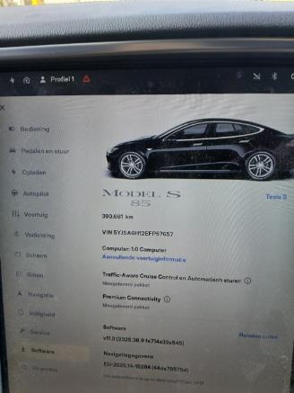 Tesla Model S Model S Liftback 85 (L1S) [270kW]  (09-2012/02-2016) picture 2