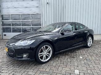 Tesla Model S Model S Liftback 85 (L1S) [270kW]  (09-2012/02-2016) picture 17