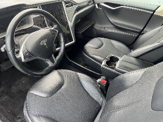 Tesla Model S Model S Liftback 85 (L1S) [270kW]  (09-2012/02-2016) picture 10