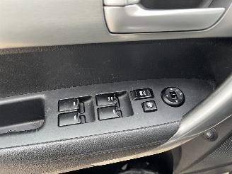 Kia Sorento Sorento II (XM) SUV 2.4 16V 4x2 (G4KE) [128kW]  (11-2009/12-2015) picture 12