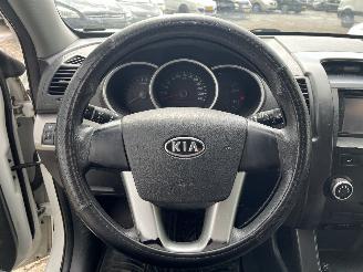 Kia Sorento Sorento II (XM) SUV 2.4 16V 4x2 (G4KE) [128kW]  (11-2009/12-2015) picture 17