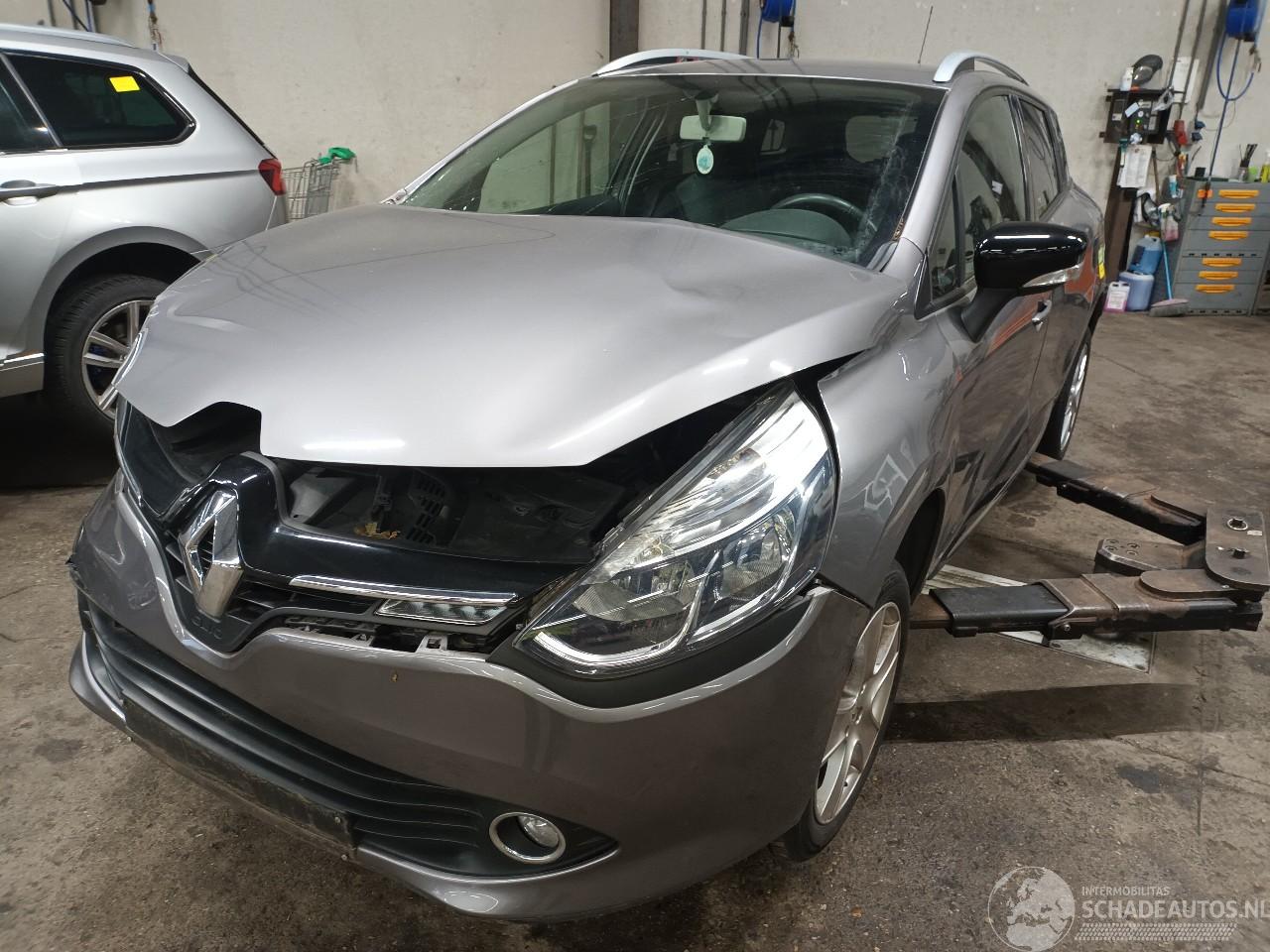 Renault Clio Clio IV Estate/Grandtour (7R) Combi 5-drs 0.9 Energy TCE 90 12V (H4B-4=
00(H4B-A4)) [66kW]  (01-2013/08-2021)