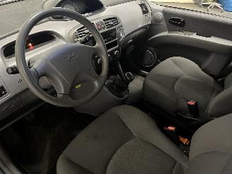 Hyundai Matrix Matrix Hatchback 1.6 16V (G4ED) [76kW]  (06-2001/04-2010) picture 12