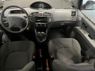 Hyundai Matrix Matrix Hatchback 1.6 16V (G4ED) [76kW]  (06-2001/04-2010) picture 11