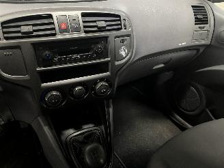 Hyundai Matrix Matrix Hatchback 1.6 16V (G4ED) [76kW]  (06-2001/04-2010) picture 16