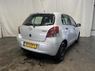 Toyota Yaris Yaris II (P9) Hatchback 1.0 12V VVT-i (1KR-FE) [51kW]  (08-2005/12-201=
1) picture 5