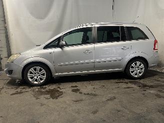 Opel Zafira Zafira (M75) MPV 1.8 16V Ecotec (Z18XER(Euro 4)) [103kW]  (07-2005/04-=
2015) picture 4