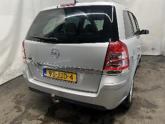 Opel Zafira Zafira (M75) MPV 1.8 16V Ecotec (Z18XER(Euro 4)) [103kW]  (07-2005/04-=
2015) picture 5