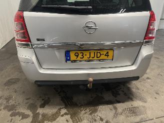 Opel Zafira Zafira (M75) MPV 1.8 16V Ecotec (Z18XER(Euro 4)) [103kW]  (07-2005/04-=
2015) picture 9