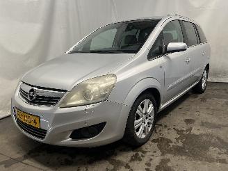 Opel Zafira Zafira (M75) MPV 1.8 16V Ecotec (Z18XER(Euro 4)) [103kW]  (07-2005/04-=
2015) picture 3