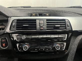 BMW 3-serie 3 serie Touring (F31) Combi 318i 1.5 TwinPower Turbo 12V (B38-B15A) [1=
00kW]  (07-2015/06-2019) picture 14