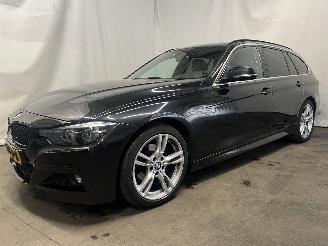 BMW 3-serie 3 serie Touring (F31) Combi 318i 1.5 TwinPower Turbo 12V (B38-B15A) [1=
00kW]  (07-2015/06-2019) picture 2