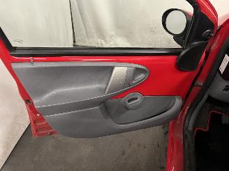 Citroën C1 C1 Hatchback 1.0 12V (384F(CFA)) [50kW]  (06-2005/09-2014) picture 12