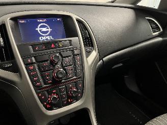 Opel Astra Astra J (PC6/PD6/PE6/PF6) Hatchback 5-drs 1.6 16V (A16XER(Euro 5)) [85=
kW]  (12-2009/10-2015) picture 28