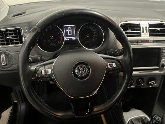 Volkswagen Polo Polo V (6R) Hatchback 1.0 TSI 12V BlueMotion (CHZB(Euro 6)) [70kW]  (1=
1-2014/10-2017) picture 16