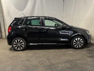 Volkswagen Polo Polo V (6R) Hatchback 1.0 TSI 12V BlueMotion (CHZB(Euro 6)) [70kW]  (1=
1-2014/10-2017) picture 8