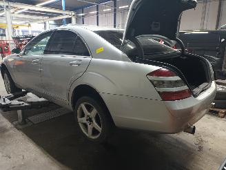 Mercedes S-klasse S (W221) Sedan 3.0 S-320 CDI 24V (OM642.930) [173kW]  (12-2005/06-2009=
) picture 4
