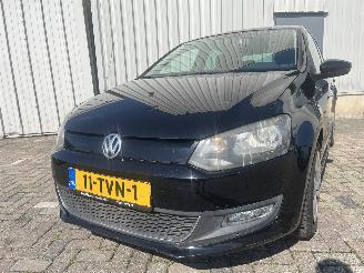 Coche accidentado Volkswagen Polo Polo V (6R) Hatchback 1.2 TDI 12V BlueMotion (CFWA(Euro 5)) [55kW]  (1=
0-2009/05-2014) 2012/4